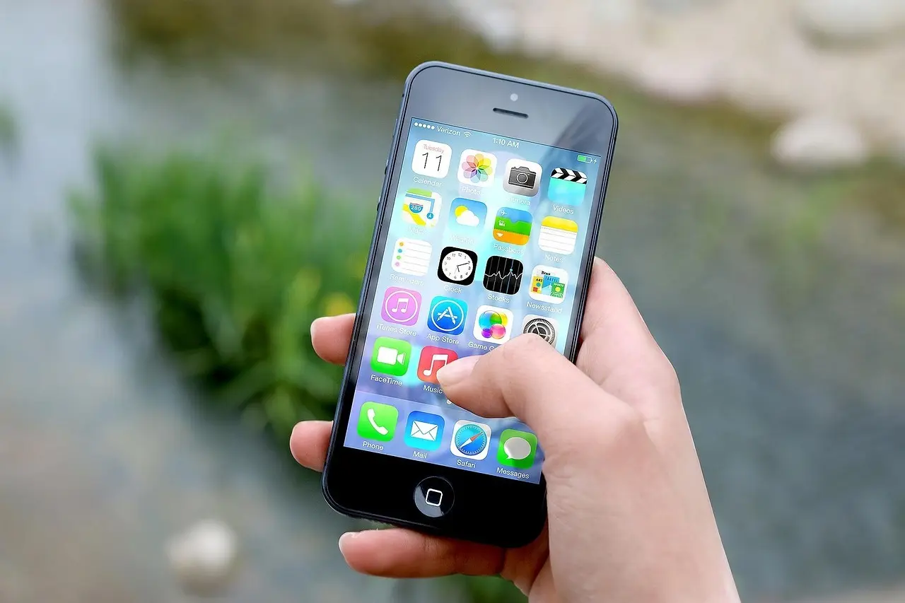 Ukendt nummer: 76259744 – Hvem ringer?